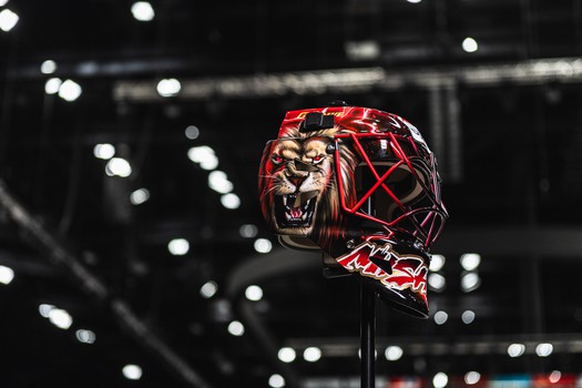 Новый шлем Андрея Мишурова