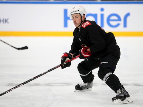 Тренировка «Авангарда» перед матчем в Уфе