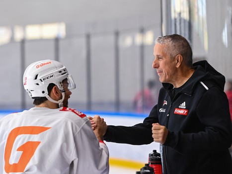 Тренировка «Авангарда» в Омске