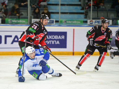 01.11.2013 "Авангард" - "Нефтехимик"