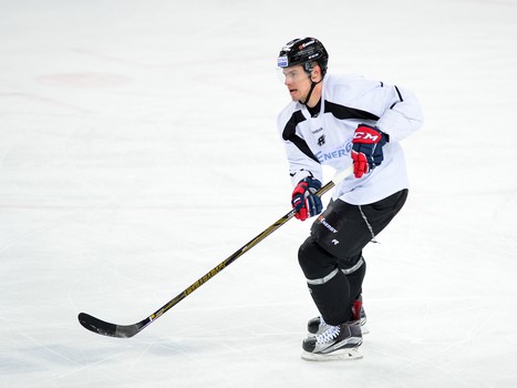 04.04.2016. Тренировка "Авангарда" на льду "Арены Омск"