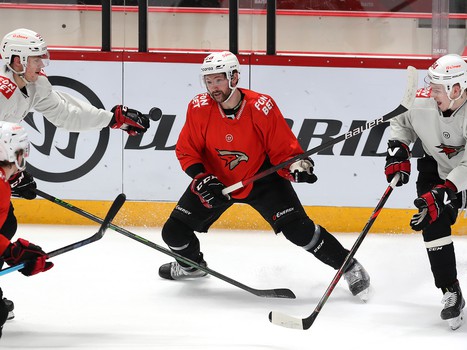 Открытая тренировка «Авангарда» перед стартом финала Востока