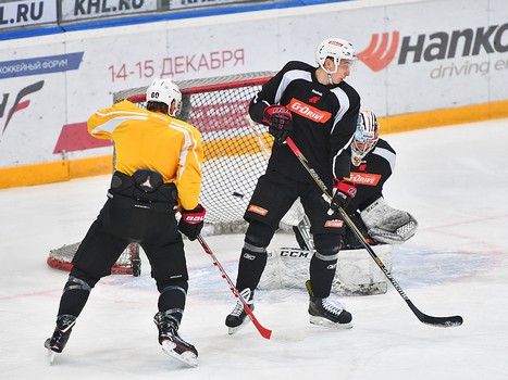 Тренировка "Авангарда" в Екатеринбурге