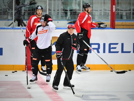 Раскатка "Авангарда" перед первым матчем в 2017 году