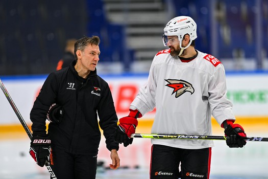 Раскатка «Авангарда» перед матчем в Уфе