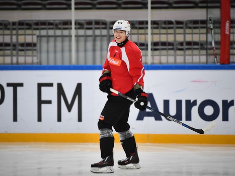 Тренировка "Авангарда" во Владивостоке перед матчем с "Адмиралом"