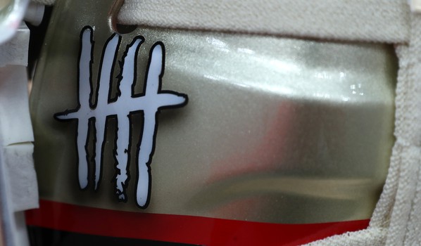 Новые шлемы Шимона Грубеца