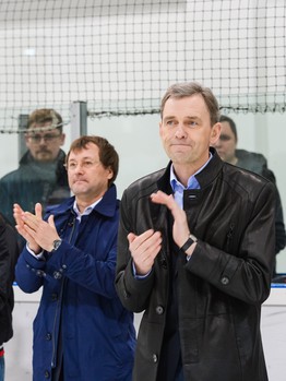 Турнир ХК "Авангард" среди дворовых детских команд в День космонавтики