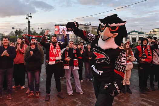 Фан-зона «Авангарда» на Пешеходном Любинском