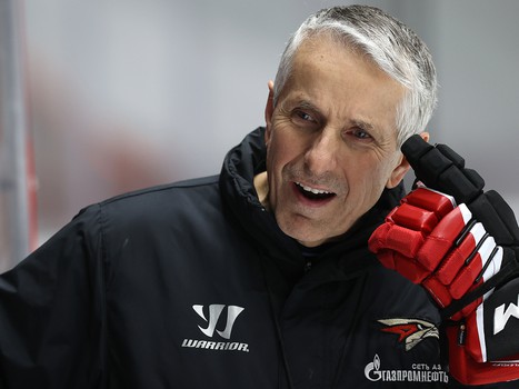 Раскатка «Авангарда» перед матчем в Хабаровске