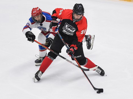 Четвёртый игровой день финала Первенства ЮХЛ в Омске