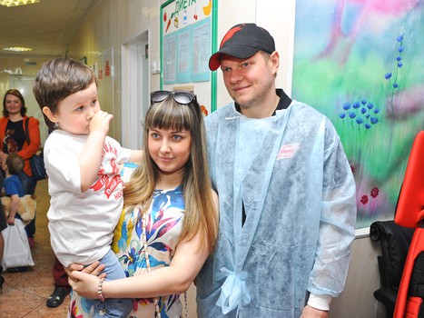 "Авангард" устроил праздник для юных болельщиков из ООДКБ