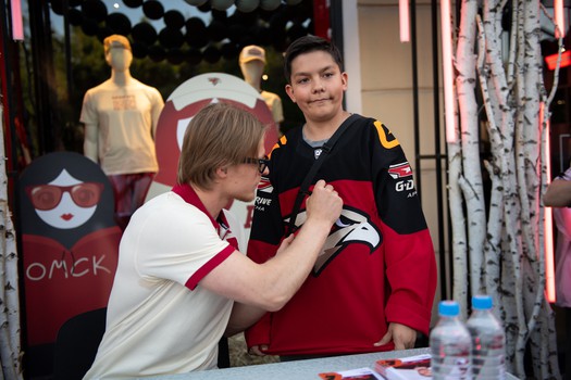 Василий Пономарёв на вечеринке Буэнос Летос