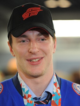 Чемпион мира 2014 Сергей Калинин прилетел в Омск