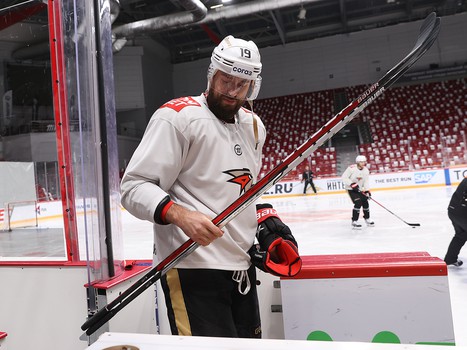 Раскатка «Авангарда» перед матчем в Челябинске