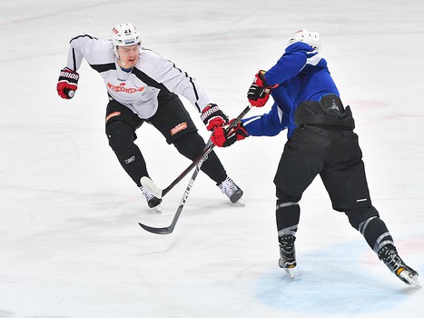 Тренировка "Авангарда" в Екатеринбурге