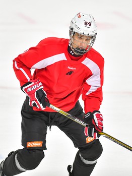 Тренировка "Омских Ястребов" перед стартом нового сезона МХЛ