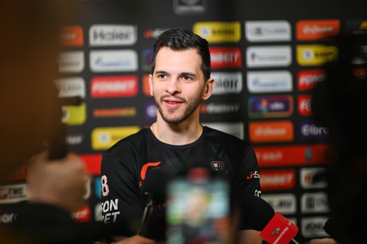 Открытая тренировка «Авангарда» для СМИ