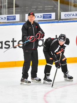 Раскатка "Авангарда" перед матчем с минским "Динамо"