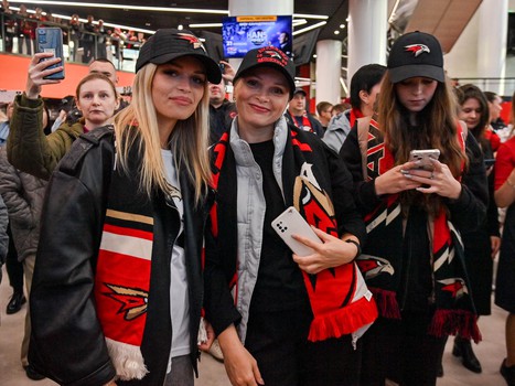 «Авангард» - «Амур» 2:3 Б. Вокруг матча