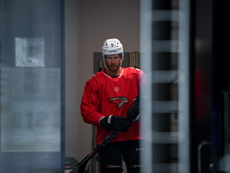 Тренировка «Авангарда» перед матчем в Новосибирске