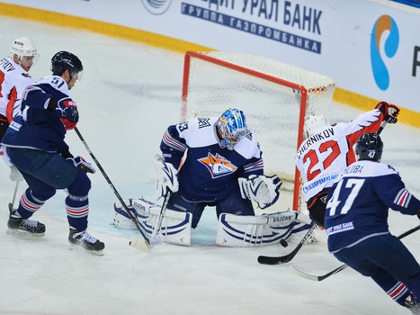 18.08.2015. Мемориал Ромазана-2015. "Авангард" - "Металлург" Мг 5:2