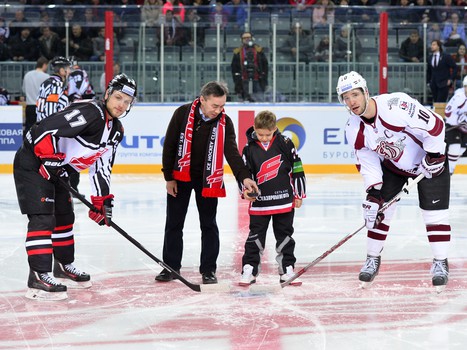 12.11.2015. "Авангард" - "Динамо" Р 2:3Б