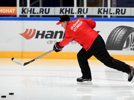 Раскатка "Авангарда" перед выездным матчем с "Динамо" Мск