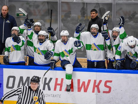 Четвертьфиналы Первенства ЮХЛ в Омске