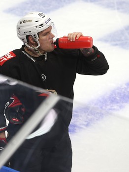 Тренировка «Авангарда» перед матчем в Уфе