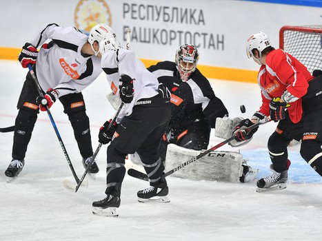 Раскатка "Авангарда" в Уфе перед пятым матчем серии