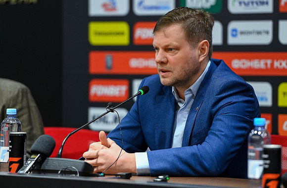 Генеральный менеджер «Авангарда» Курьянов объяснил расторжение контракта с Трикозовым