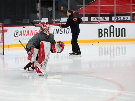 Тренировка «Авангарда» во время паузы в чемпионате