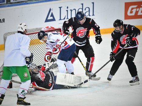 "Офисные Ястребы" - Правительство Омской области 9:2