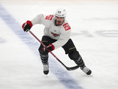 Тренировка «Авангарда» перед первым матчем серии в Магнитогорске