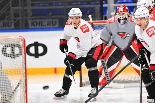 Раскатка «Авангарда» перед матчем в Нижнем Новгороде