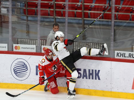 04.10.2021. «Автомобилист» - «Авангард» 5:2