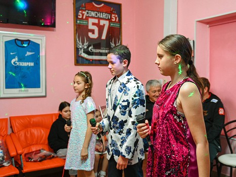 «Авангард» в гостях у детей из ОДКБ