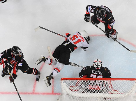 1/4 финала плей-офф МХЛ. Матч №4. "Омские Ястребы" - "Белые Медведи" 1:2