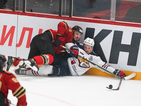 18.03.2021. 1/2 финала, 1 матч. «Авангард» - «Металлург» Мг 2:5