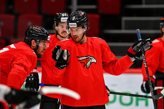 Тренировка «Авангарда» перед матчем со «Спартаком»