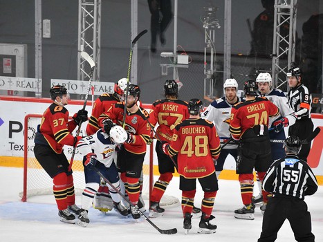 26.03.2021. 1/2 финала, 5 матч. «Авангард» - «Металлург» Мг 4:0