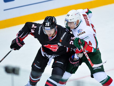 08.09.2015. "Авангард" - "Ак Барс" 2:3Б