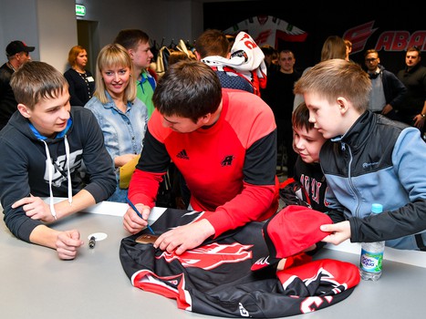 Илья Зубов и Николай Лемтюгов на диалоговой площадке "Мысли вслух"