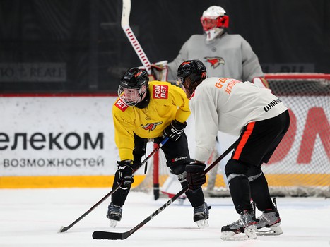 Иван Мирошниченко присоединился к «Авангарду»