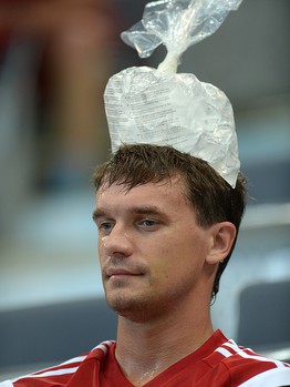 Первая тренировка "Авангарда" на льду