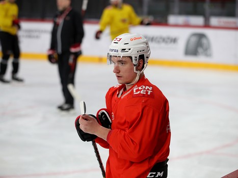 Тренировка «Авангарда» перед матчем в Екатеринбурге