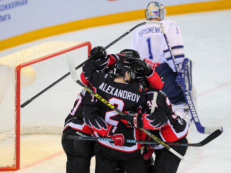 29.11.2015. "Авангард" - "Динамо" Мск 3:2Б