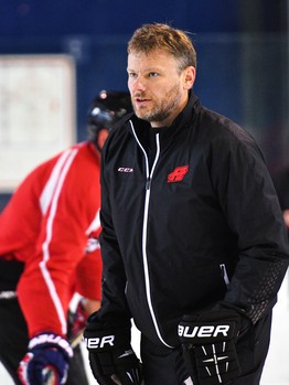 Раскатка "Авангарда" в Хомутове перед матчем с "Автомобилистом"