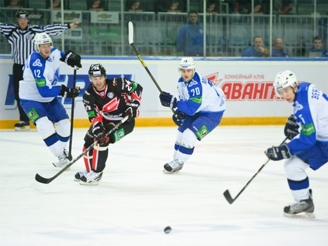 01.11.2013 "Авангард" - "Нефтехимик"